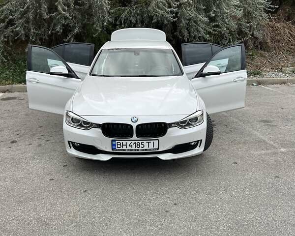 Белый БМВ 3 Серия, объемом двигателя 2 л и пробегом 115 тыс. км за 16500 $, фото 13 на Automoto.ua