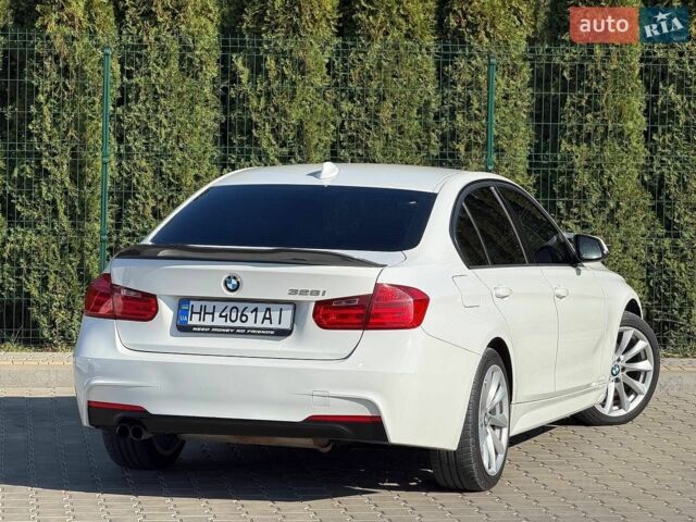 Белый БМВ 3 Серия, объемом двигателя 2 л и пробегом 204 тыс. км за 12200 $, фото 10 на Automoto.ua