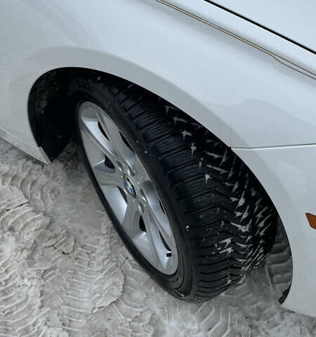 Білий БМВ 3 Серія, об'ємом двигуна 2 л та пробігом 205 тис. км за 12300 $, фото 9 на Automoto.ua