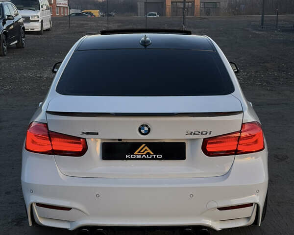 Белый БМВ 3 Серия, объемом двигателя 2 л и пробегом 233 тыс. км за 13950 $, фото 5 на Automoto.ua