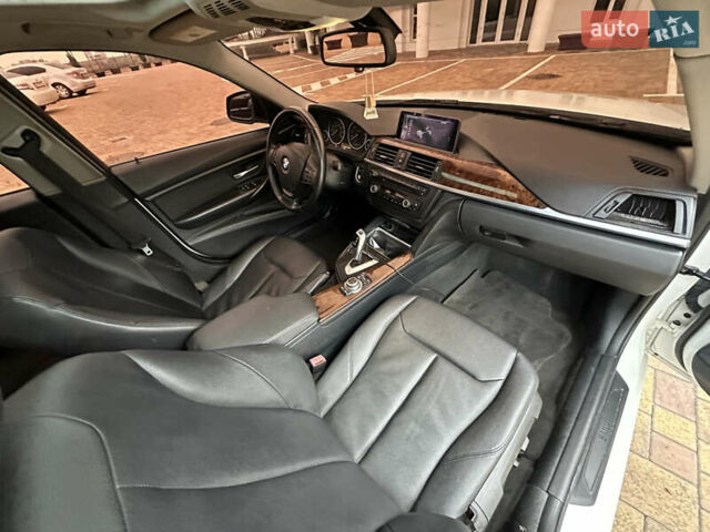 Белый БМВ 3 Серия, объемом двигателя 2 л и пробегом 204 тыс. км за 9850 $, фото 8 на Automoto.ua