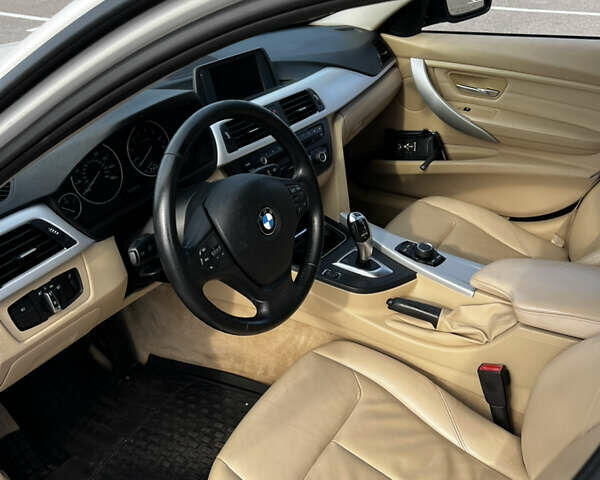 Белый БМВ 3 Серия, объемом двигателя 2 л и пробегом 243 тыс. км за 12200 $, фото 13 на Automoto.ua