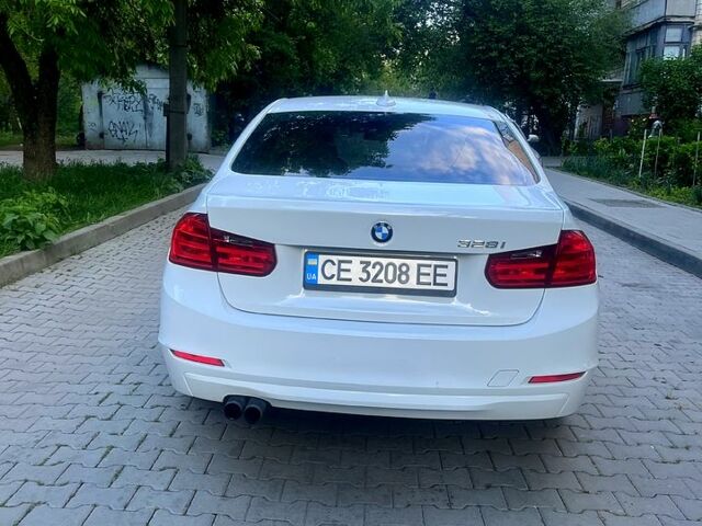 Белый БМВ 3 Серия, объемом двигателя 2 л и пробегом 192 тыс. км за 9999 $, фото 5 на Automoto.ua