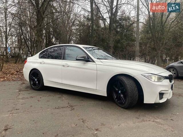 Білий БМВ 3 Серія, об'ємом двигуна 2 л та пробігом 177 тис. км за 13200 $, фото 6 на Automoto.ua