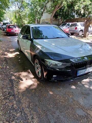 Белый БМВ 3 Серия, объемом двигателя 2 л и пробегом 233 тыс. км за 12700 $, фото 5 на Automoto.ua