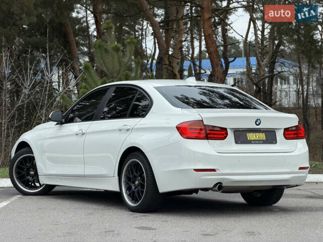 Білий БМВ 3 Серія, об'ємом двигуна 2 л та пробігом 106 тис. км за 13350 $, фото 16 на Automoto.ua