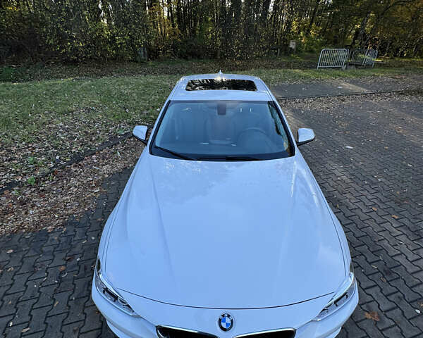 Белый БМВ 3 Серия, объемом двигателя 2 л и пробегом 141 тыс. км за 14400 $, фото 14 на Automoto.ua