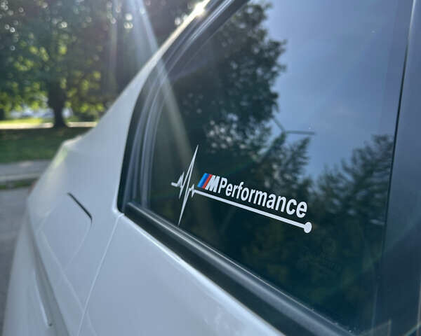 Белый БМВ 3 Серия, объемом двигателя 2 л и пробегом 183 тыс. км за 15500 $, фото 19 на Automoto.ua