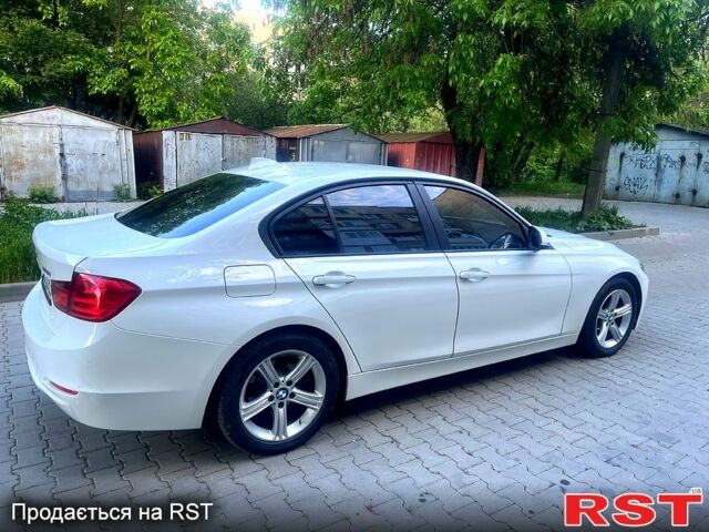 Белый БМВ 3 Серия, объемом двигателя 2 л и пробегом 192 тыс. км за 9999 $, фото 12 на Automoto.ua