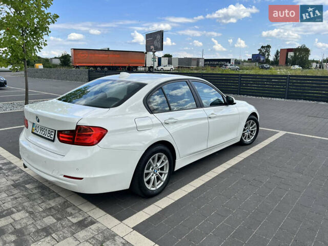 Белый БМВ 3 Серия, объемом двигателя 2 л и пробегом 145 тыс. км за 17700 $, фото 5 на Automoto.ua