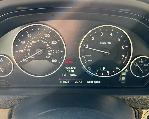 Белый БМВ 3 Серия, объемом двигателя 2 л и пробегом 115 тыс. км за 16000 $, фото 12 на Automoto.ua