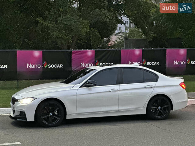 Белый БМВ 3 Серия, объемом двигателя 2 л и пробегом 268 тыс. км за 11600 $, фото 4 на Automoto.ua