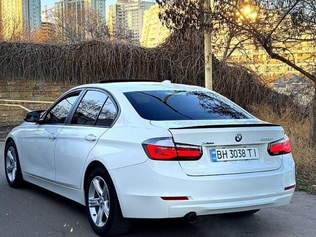 Белый БМВ 3 Серия, объемом двигателя 2 л и пробегом 228 тыс. км за 13900 $, фото 1 на Automoto.ua