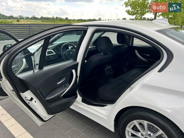 Белый БМВ 3 Серия, объемом двигателя 2 л и пробегом 145 тыс. км за 17700 $, фото 29 на Automoto.ua