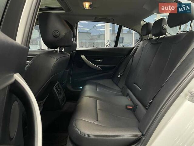 Белый БМВ 3 Серия, объемом двигателя 2 л и пробегом 158 тыс. км за 12790 $, фото 40 на Automoto.ua