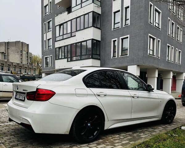 Белый БМВ 3 Серия, объемом двигателя 2 л и пробегом 231 тыс. км за 12100 $, фото 7 на Automoto.ua
