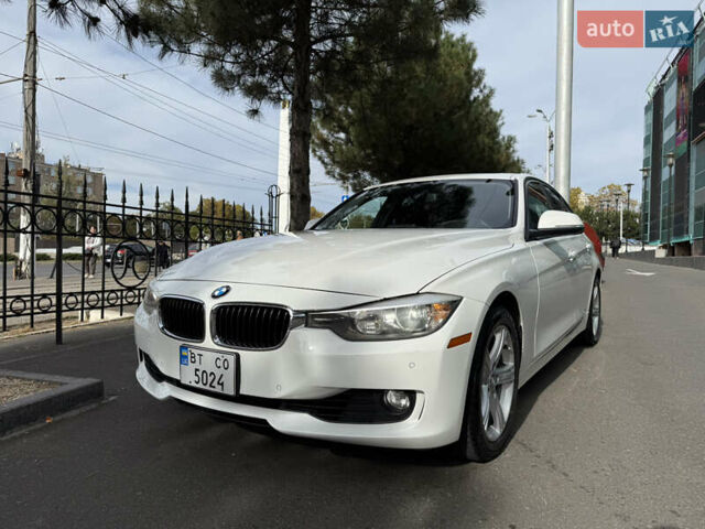 БМВ 3 Серия 2013 в Одессе на Automoto.ua Белый БМВ 3 Серия, объемом двигателя 2 л и пробегом 138 тыс. км за 10900 $, фото 2 на Automoto.ua