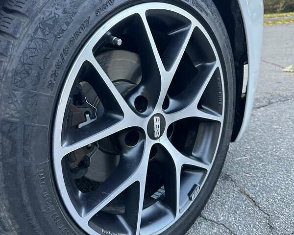 Белый БМВ 3 Серия, объемом двигателя 2 л и пробегом 232 тыс. км за 16400 $, фото 11 на Automoto.ua