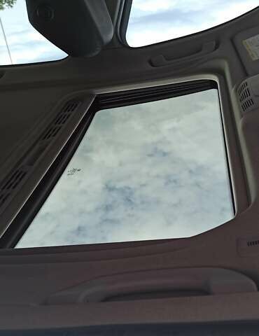 Білий БМВ 3 Серія, об'ємом двигуна 2 л та пробігом 155 тис. км за 15000 $, фото 23 на Automoto.ua