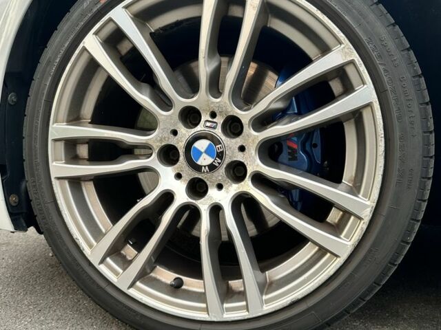 Белый БМВ 3 Серия, объемом двигателя 3 л и пробегом 142 тыс. км за 16500 $, фото 9 на Automoto.ua