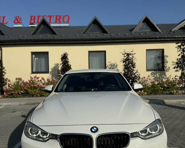Білий БМВ 3 Серія, об'ємом двигуна 1.6 л та пробігом 171 тис. км за 13700 $, фото 2 на Automoto.ua