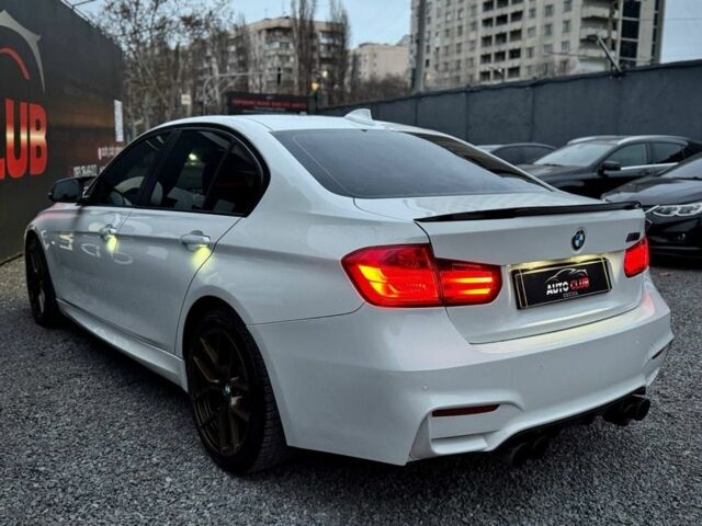 Белый БМВ 3 Серия, объемом двигателя 2 л и пробегом 220 тыс. км за 12800 $, фото 7 на Automoto.ua