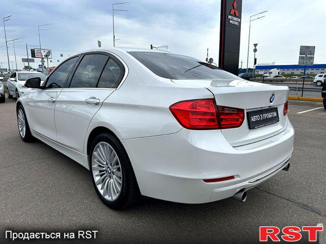 Белый БМВ 3 Серия, объемом двигателя 3 л и пробегом 217 тыс. км за 13800 $, фото 4 на Automoto.ua