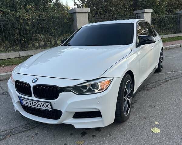 Белый БМВ 3 Серия, объемом двигателя 2 л и пробегом 232 тыс. км за 16400 $, фото 1 на Automoto.ua