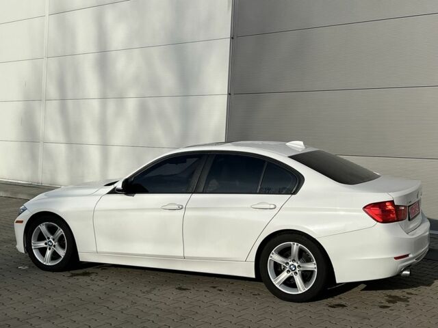 Белый БМВ 3 Серия, объемом двигателя 2 л и пробегом 217 тыс. км за 9900 $, фото 2 на Automoto.ua