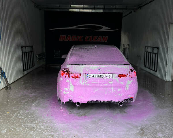 БМВ 3 Серия 2013 в Чернигове на Automoto.ua Белый БМВ 3 Серия, объемом двигателя 2 л и пробегом 280 тыс. км за 12222 $, фото 4 на Automoto.ua
