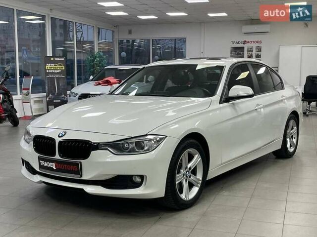 Белый БМВ 3 Серия, объемом двигателя 2 л и пробегом 158 тыс. км за 13990 $, фото 5 на Automoto.ua