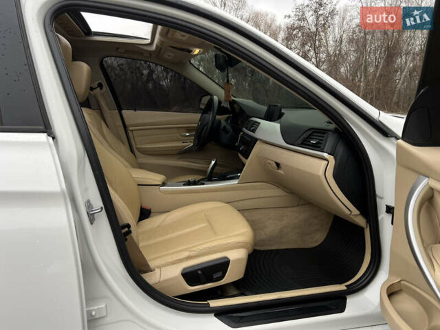 Белый БМВ 3 Серия, объемом двигателя 2 л и пробегом 129 тыс. км за 11300 $, фото 22 на Automoto.ua