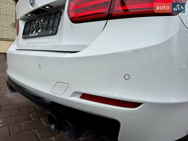 Белый БМВ 3 Серия, объемом двигателя 2 л и пробегом 175 тыс. км за 13999 $, фото 34 на Automoto.ua