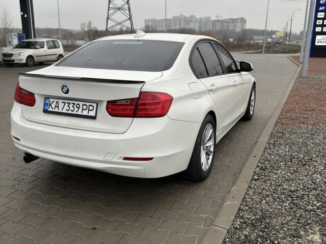 Белый БМВ 3 Серия, объемом двигателя 2 л и пробегом 203 тыс. км за 7999 $, фото 4 на Automoto.ua