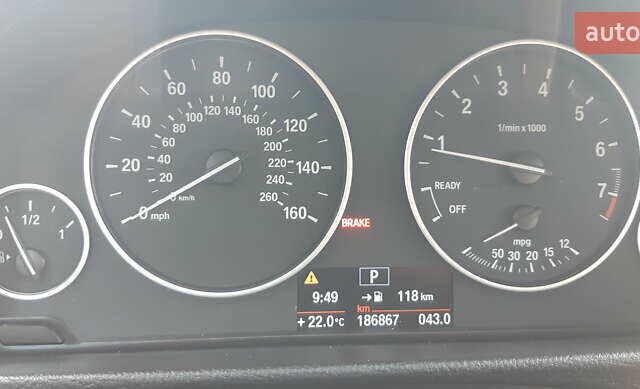 Белый БМВ 3 Серия, объемом двигателя 2 л и пробегом 187 тыс. км за 13000 $, фото 7 на Automoto.ua