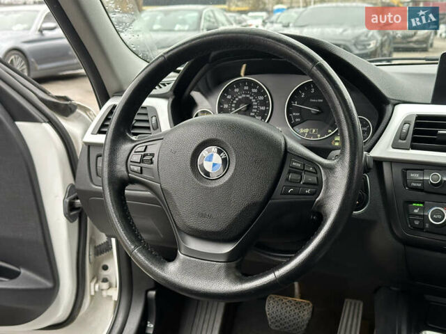 Білий БМВ 3 Серія, об'ємом двигуна 2 л та пробігом 212 тис. км за 13900 $, фото 21 на Automoto.ua