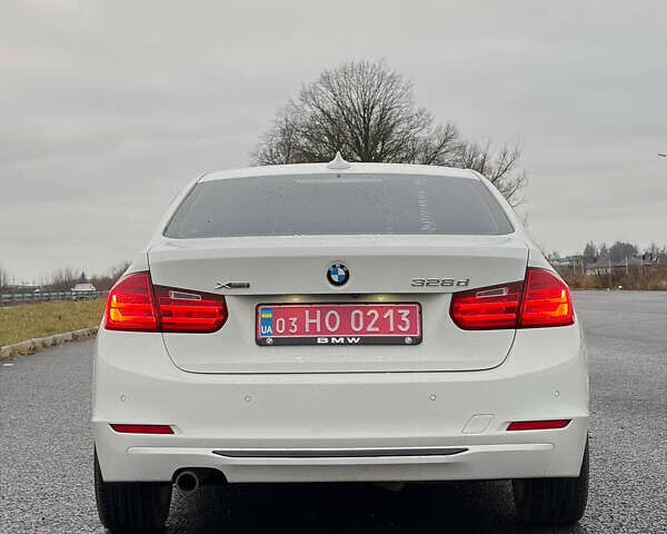 Белый БМВ 3 Серия, объемом двигателя 2 л и пробегом 251 тыс. км за 13700 $, фото 7 на Automoto.ua