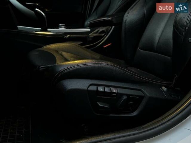 Белый БМВ 3 Серия, объемом двигателя 3 л и пробегом 185 тыс. км за 15500 $, фото 8 на Automoto.ua