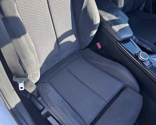 БМВ 3 Серія 2013 у Києві на Automoto.ua Білий БМВ 3 Серія, об'ємом двигуна 2 л та пробігом 240 тис. км за 13700 $, фото 9 на Automoto.ua