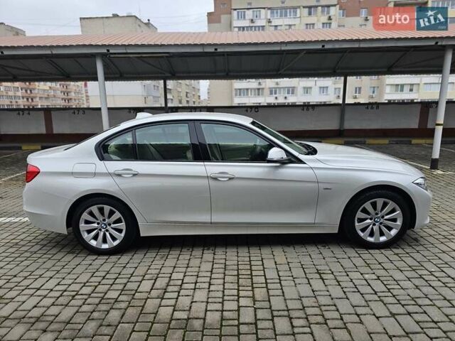 Белый БМВ 3 Серия, объемом двигателя 2 л и пробегом 97 тыс. км за 17300 $, фото 15 на Automoto.ua