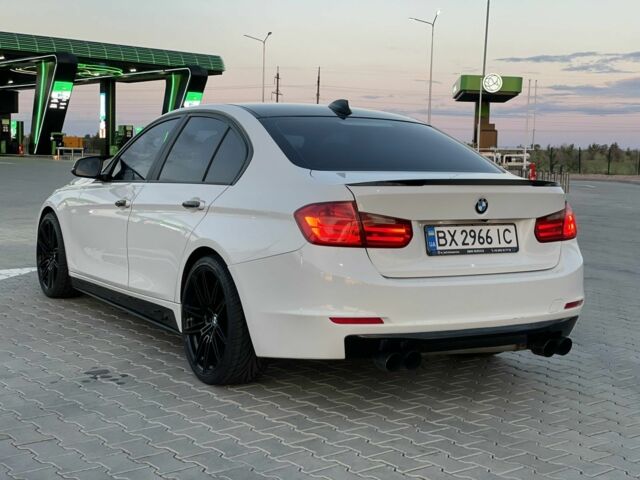 Белый БМВ 3 Серия, объемом двигателя 0 л и пробегом 179 тыс. км за 13800 $, фото 3 на Automoto.ua