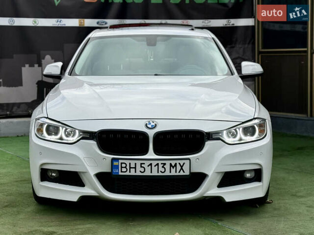 Белый БМВ 3 Серия, объемом двигателя 2 л и пробегом 200 тыс. км за 12000 $, фото 2 на Automoto.ua