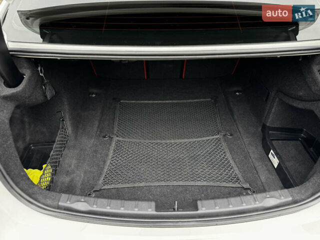 Білий БМВ 3 Серія, об'ємом двигуна 3 л та пробігом 186 тис. км за 18500 $, фото 55 на Automoto.ua