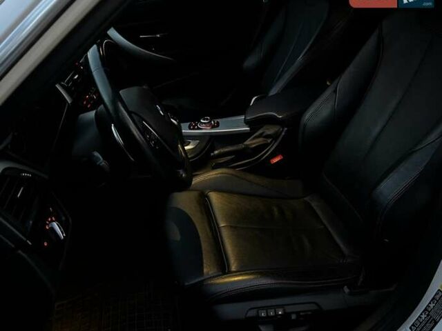 Белый БМВ 3 Серия, объемом двигателя 3 л и пробегом 185 тыс. км за 15500 $, фото 7 на Automoto.ua