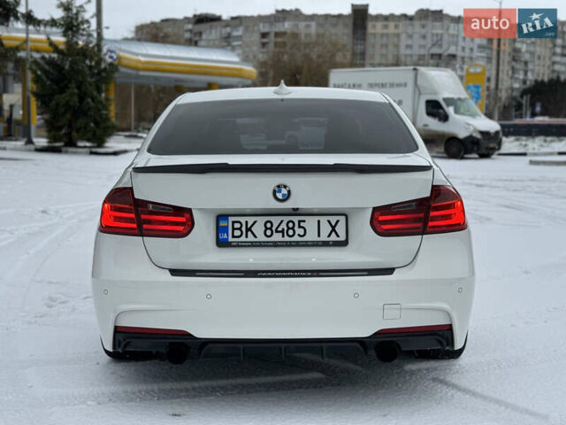 Білий БМВ 3 Серія, об'ємом двигуна 2 л та пробігом 243 тис. км за 16400 $, фото 9 на Automoto.ua