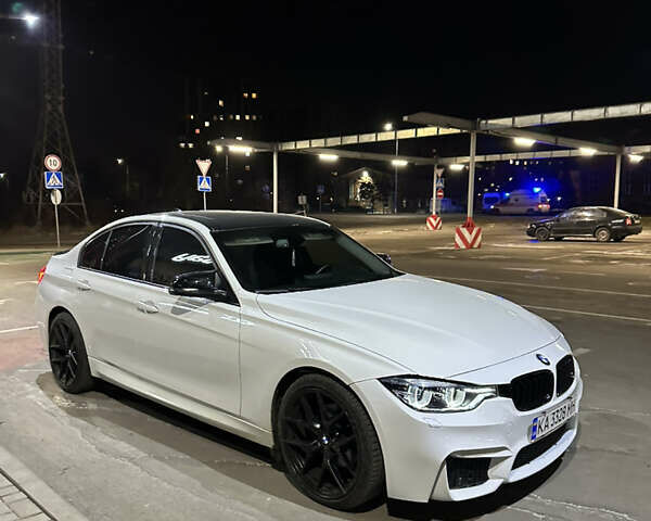 Белый БМВ 3 Серия, объемом двигателя 2 л и пробегом 270 тыс. км за 14500 $, фото 3 на Automoto.ua