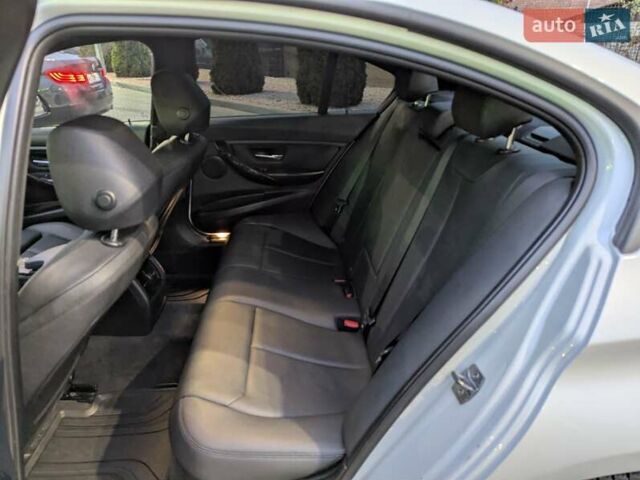 Белый БМВ 3 Серия, объемом двигателя 2 л и пробегом 190 тыс. км за 13500 $, фото 28 на Automoto.ua