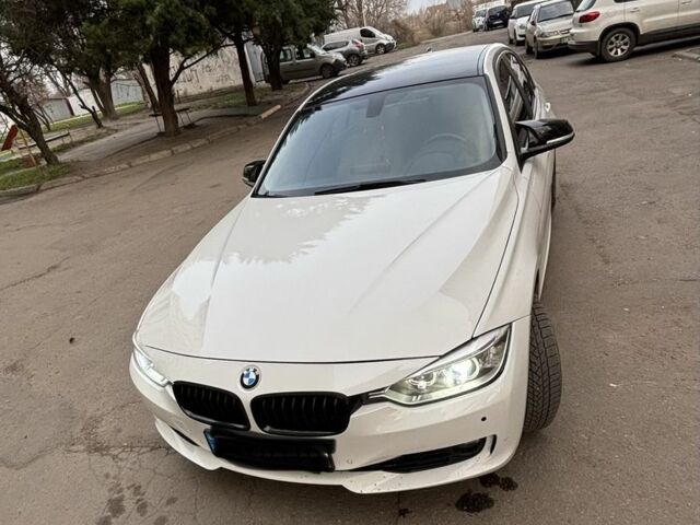 Білий БМВ 3 Серія, об'ємом двигуна 2 л та пробігом 350 тис. км за 12500 $, фото 5 на Automoto.ua