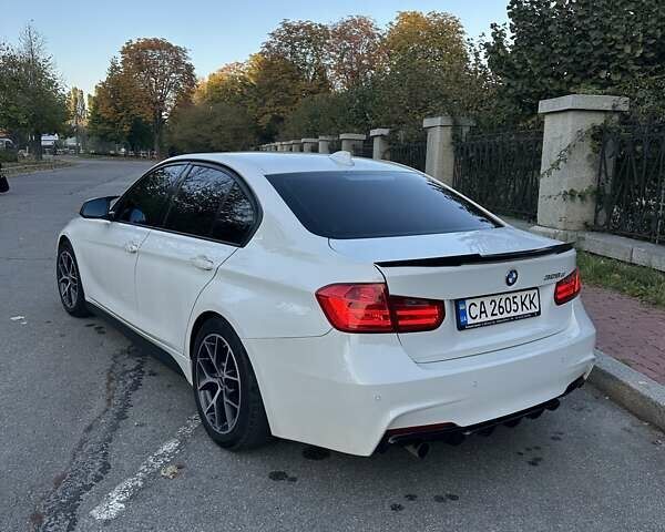 Белый БМВ 3 Серия, объемом двигателя 2 л и пробегом 232 тыс. км за 16400 $, фото 10 на Automoto.ua