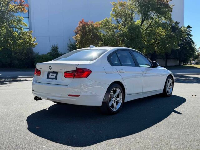 Белый БМВ 3 Серия, объемом двигателя 2 л и пробегом 90 тыс. км за 10100 $, фото 3 на Automoto.ua